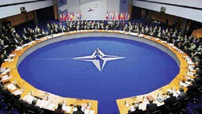 Nesër në Tiranë nis punimet Samiti i NATO-s, Xhavit Haliti përfaqëson Kosovën
