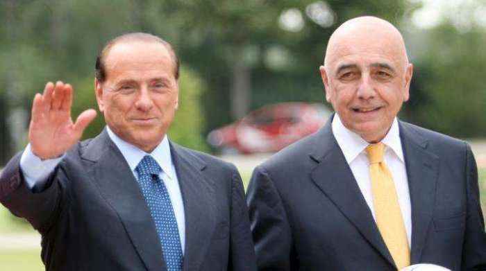  Berlusconi dhe Galliani të urryer te Milan-i