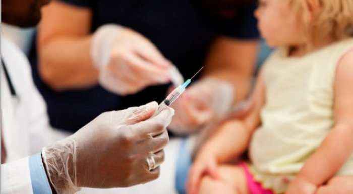 Vaksina me vlerë 100 mijë euro të bllokuara në Doganë se Ministria s’kreu obligimet