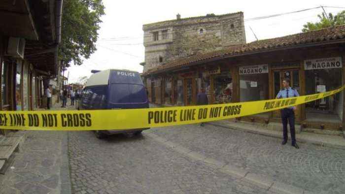 Identifikohen kryesit e vrasjes së trefishtë në Gjakovë
