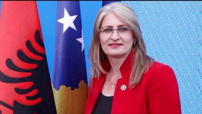 Haxhiu: Ministri Bajrami po e shpenzon parën publike  kot