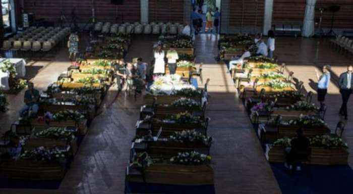 Itali, funeral masiv për viktimat e tërmetit