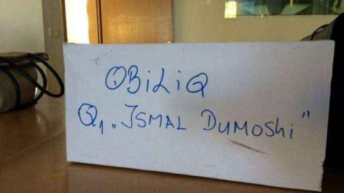 Testi i maturës pa rrymë në Shkollën “Ismajl Dumoshi” në Obiliq