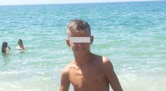 Detaje të reja, djaloshi 15-vjeçar nga Durrësi humbi jetën duke luajtur me ashensor