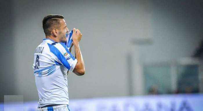 Pescara fiton në tavolinë, Manajt i hiqet goli (Video)