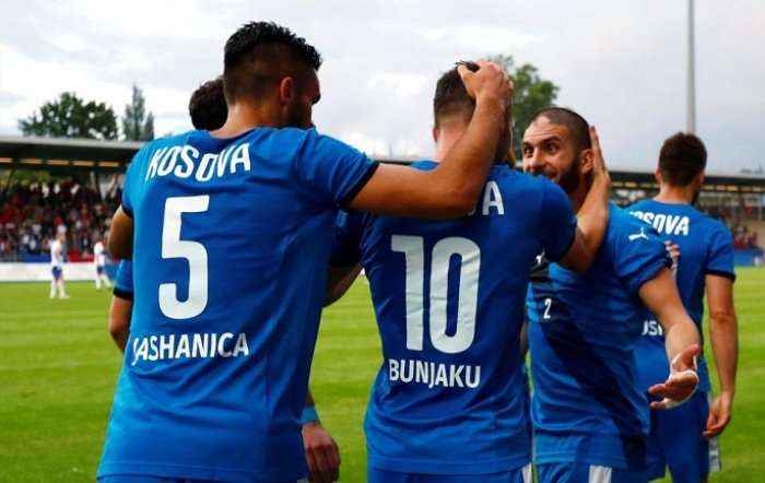 Zyrtare: FIFA lejon dy futbollistë të luajnë për Kosovën (Foto)