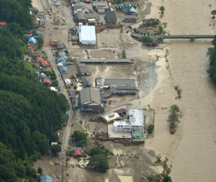  11 të vdekur e 3 të zhdukur nga tajfuni në Japoni