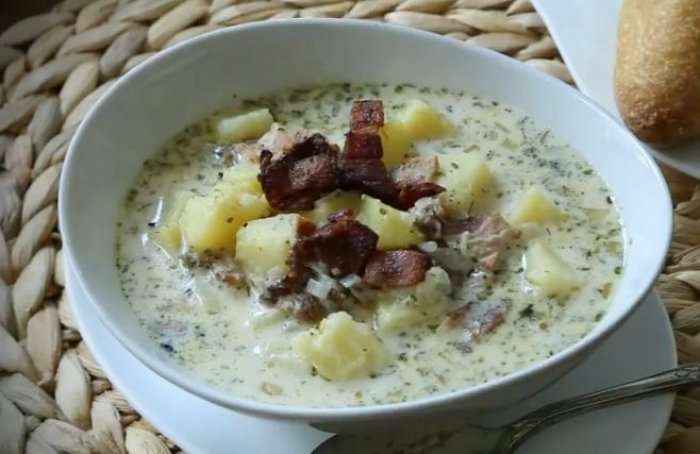 Supë me patate e proshutë