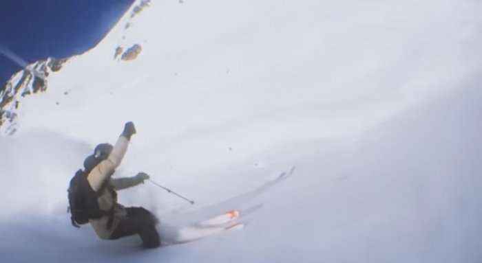Ajo që bën ky skiator është e hatashme (Video)