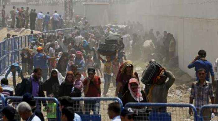 Turqi: Në kufi janë tubuar 35 mijë refugjatë sirianë