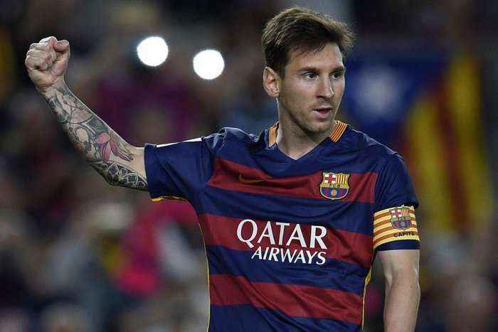 Lionel Messi sot i nënshtrohet një operacioni