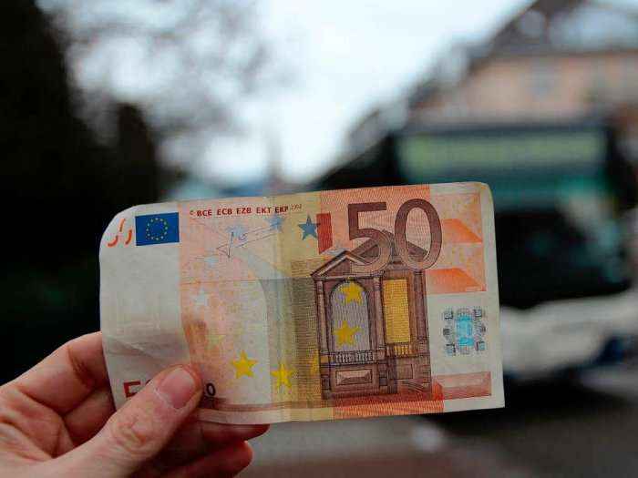 Kartëmonedhë 50 eurosh false shfaqet në Prishtinë