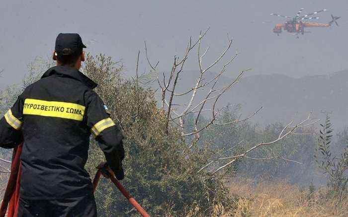 Greqia deklaron gjendjen e emergjencës, pas zjarreve në pyje