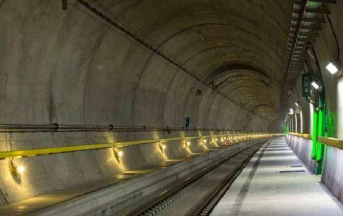 Zvicër, tuneli më i thellë dhe më i gjatë hekurudhor në botë drejt hapjes së madhe