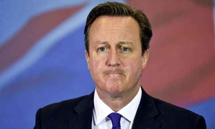 David Cameron qanë në momentin kur jep dorëheqje nga posti i kryeministrit (Foto)