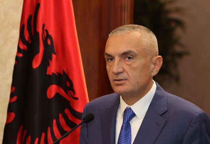 Kryetari i Kuvendit, Ilir Meta uron Kosovën pas anëtarësimit në UEFA