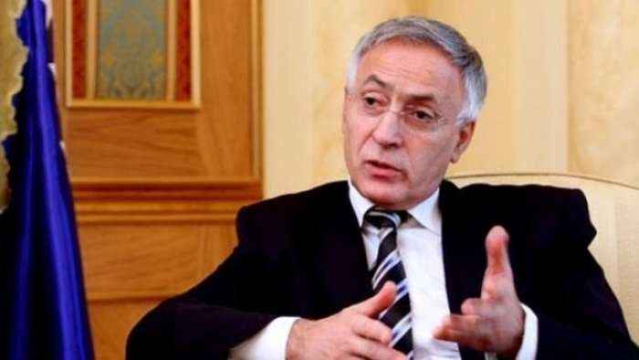 Jakup Krasniqi reagon ndaj arrestimit të ish- ushtarit të UÇK-së