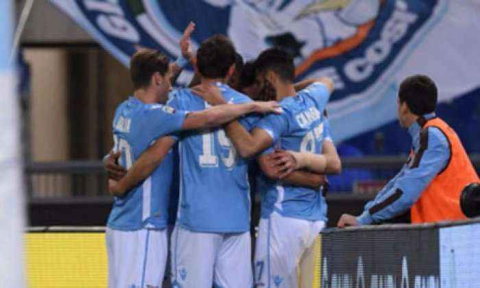 Lazio shuan ëndrrën e Interit për Champions