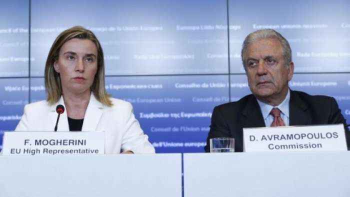 Mogherini dhe Avramopoulos arrijnë në Kosovë