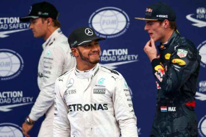 Çmimi i madh i Malajzisë, Hamilton “pole position” Rosberg dhe Verstapen pas tij