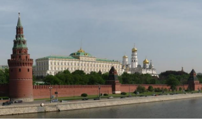 Kremlini ngushëllon Amerikën