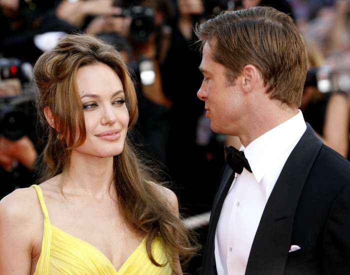 Brad Pitt refuzon të firmosë dokumentat e divorcit