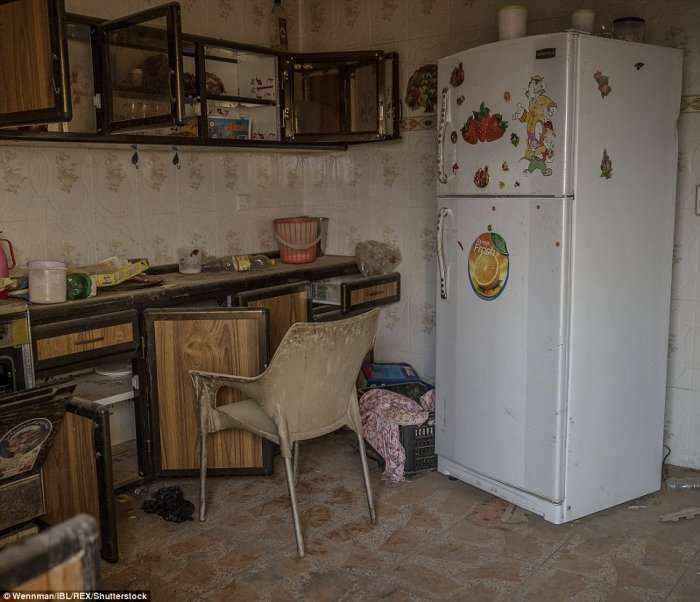 Militantët e ISIS banojnë në këto shtëpi “fantazma” (Foto)