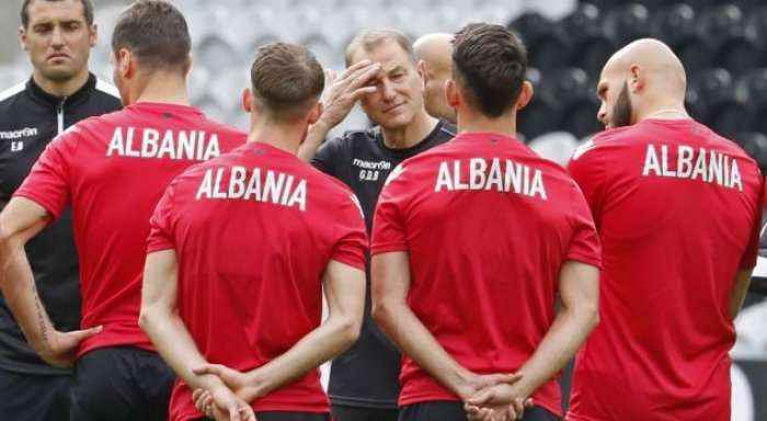 Sot i jepet lamtumira e fundit ish lojtarit të Kombëtares shqiptare (Foto)