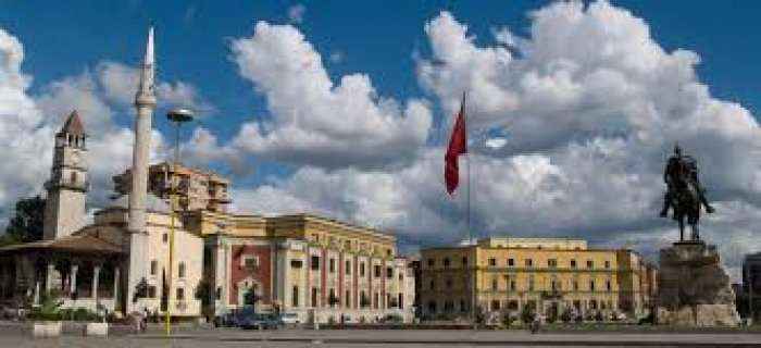 Tiranë, gjatë javës flitet për hapjen e dosjeve të Sigurimit
