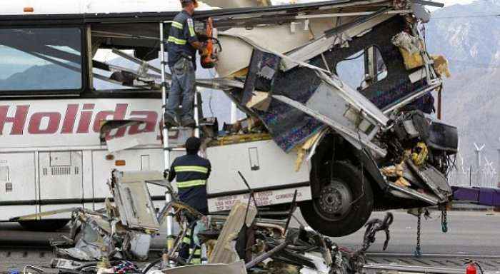 Foto nga tragjedia e autobusit ku humbën jetën 13 persona