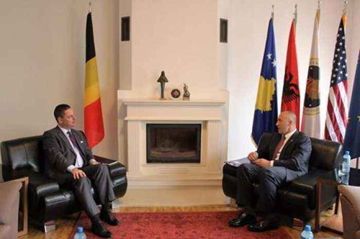 Haradinaj uron shefin e ri të Zyrës së Mbretërisë së Belgjikës në Kosovë 