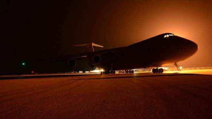 Në Prishtinë zbarkon aeroplani më i madh i Forcave Ajrore (Foto)