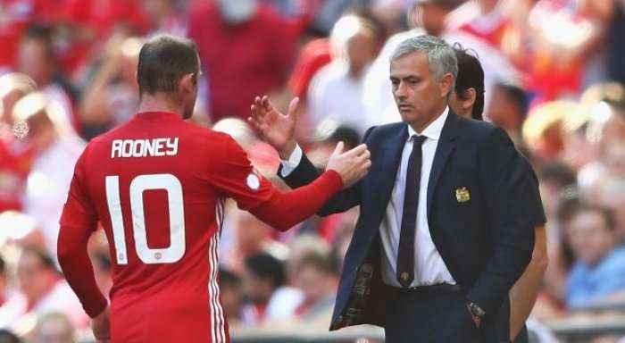 Rooney i bashkohet gjigantit nga Serie A (Foto)