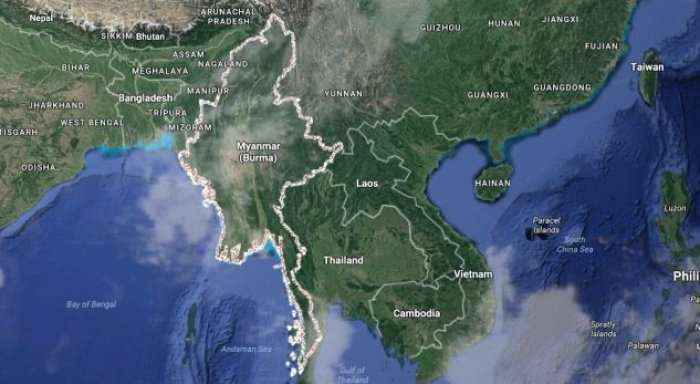 Rrëzohet një aeroplan në det, në afërsi të Burma’s