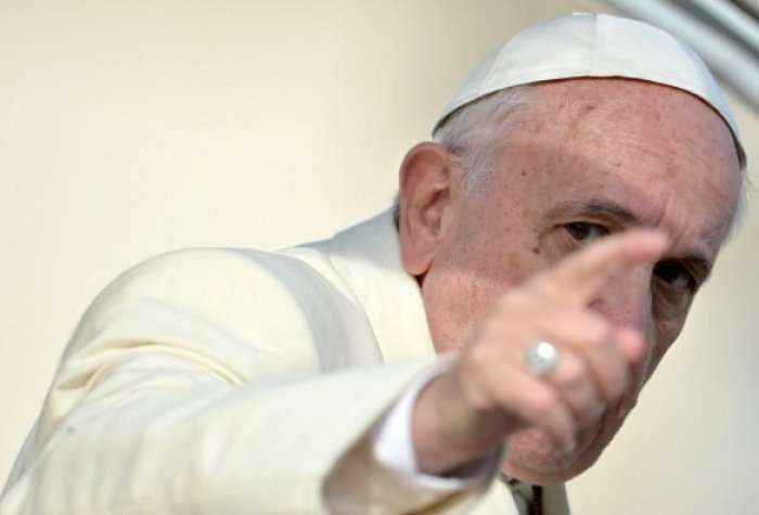 Papa: Do të jepni llogari para Zotit për sulmet në Aleppo