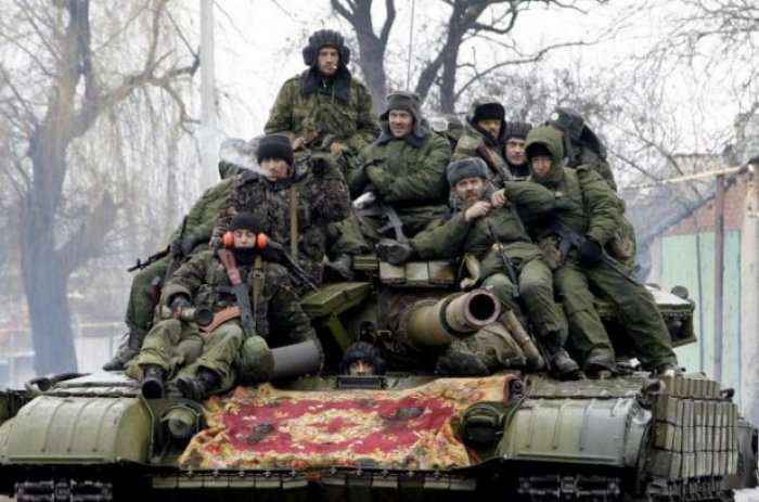 Ushtria ruse kërcënon Ukrainën