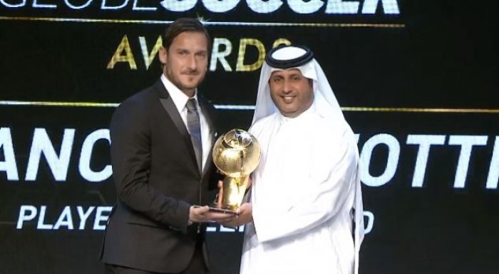 “Globe Soccer Awards”: Nderohen Totti dhe Puyol (Video)