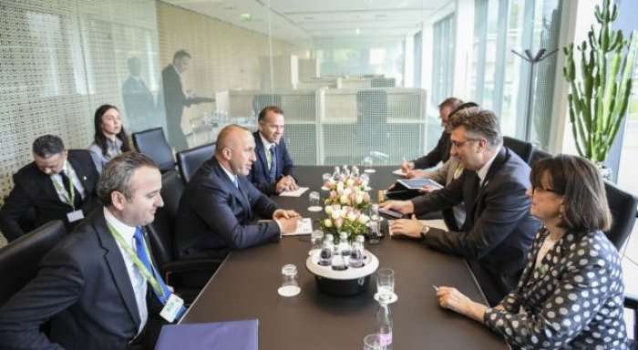 Haradinaj kërkoi mbështetjen e Kroacisë në shtimin e njohjeve të Kosovës