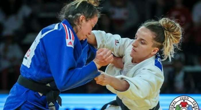 Distria Krasniqi siguron medalje evropiane, në finale lufton për të artën