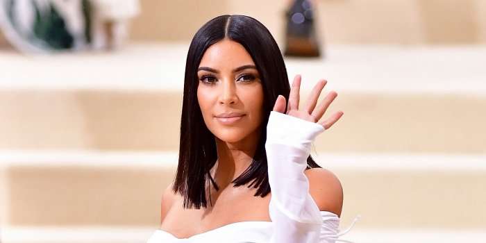 Kim Kardashian ndryshon modelin e flokëve. Me siguri do të jetë tendenca e radhës