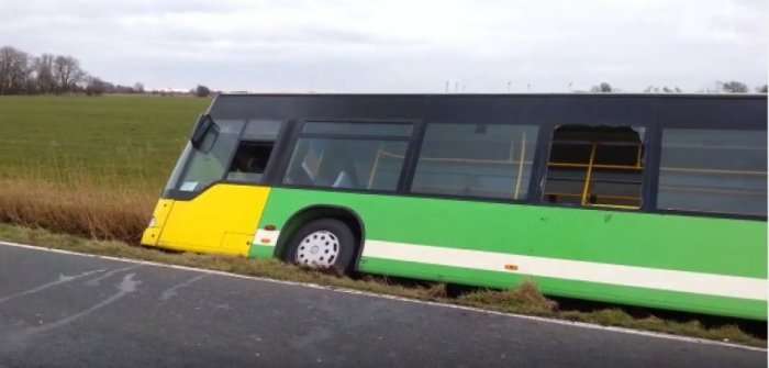 Aksidentohet autobusi me marihuanë, 23 të vdekur