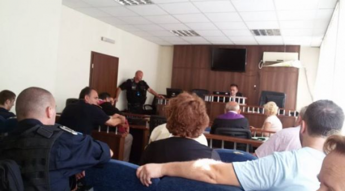 Prokuroria: Mosmarrëveshja për motrën e mitur i parapriu vrasjes së 30 vjeçarit në Gjakovë