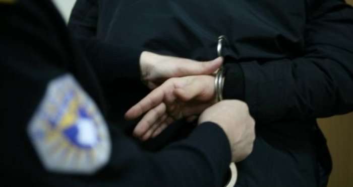 Katër të arrestuar për prostitucion në Prishtinë