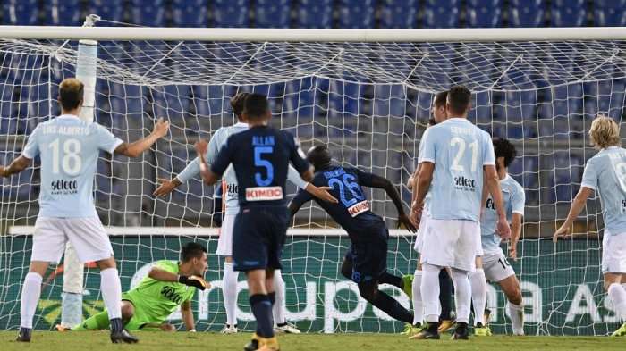 Napoli-Lazio, në “San paolo” luhet për tiullin dhe Champions-in