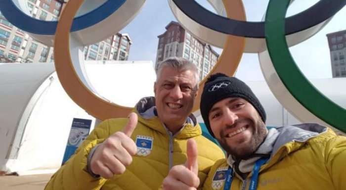 Thaçi viziton ekipin olimpik të Kosovës: “I urova suksese Albinit, pjesëmarrja në Olimpiadë – fitore e madhe për shtetin tonë”