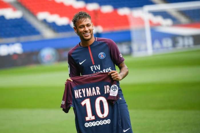 Pendohet Neymar, kërkon të kthehet në Barcelonë