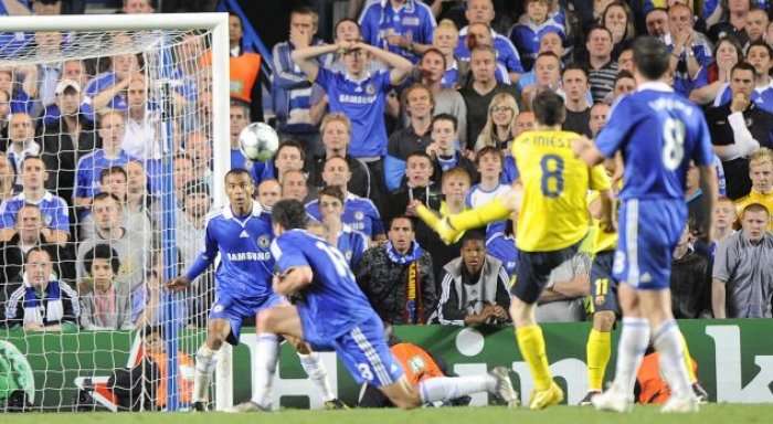 Iniesta kujton ndeshjen në “Stamford Bridge”