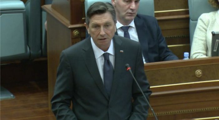 Pahor-Serbisë: Ndihmën ndaj Kosovës e premtova nëse e ratifikojnë Demarkacionin dhe themelojnë Asociacionin