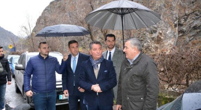 Ministri Lekaj mbanë konferencë urgjente lidhur me ndërtimin e autostradës Prishtinë-Gjilan
