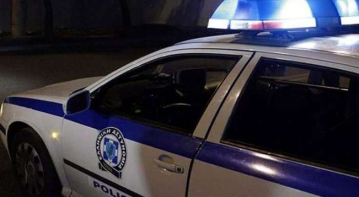 Arrestohen 3 shqiptarë me 1.5 kg heroinë në Prevezë